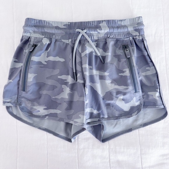 Athleta GIRL All Play Camo 3" Shorts Size M 8/10 Drawstring Athletic MEDIUM - Picture 1 of 8